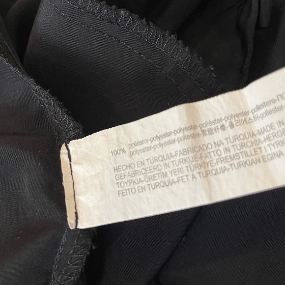 Zara Black Jogger Cargo Pocket Pant Elastic Waist Faux Button Size M - Picture 8 of 8